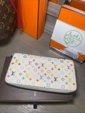 Louis Vuitton White Murakami Monogram Zip Wallet